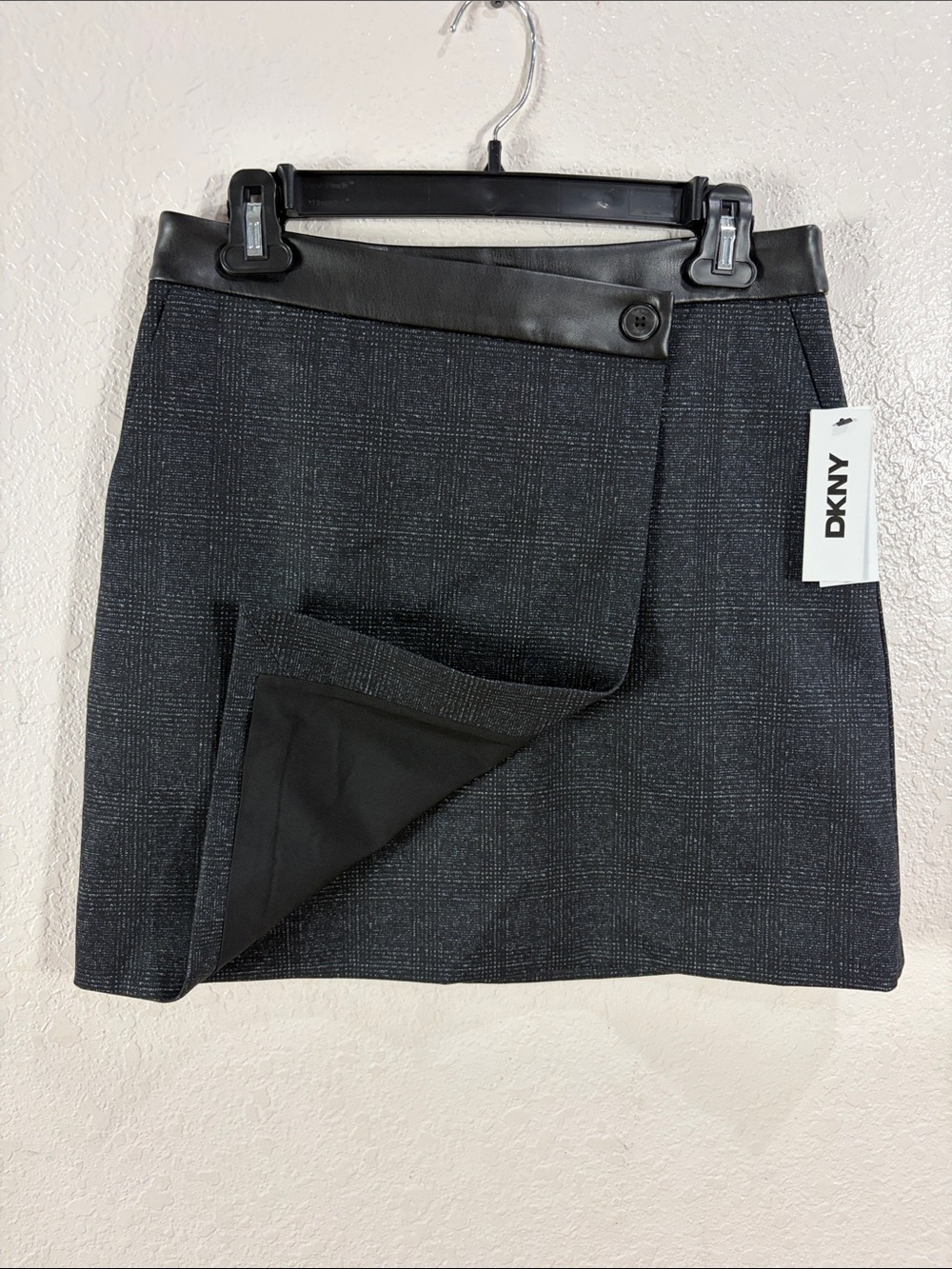 DKNY ,Size 4,Women’s Black Plaid Wrap Mini Skirt with Faux Leather Trim - Picture 3 of 17